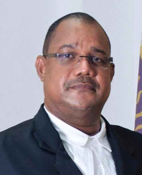 早AI大众｜国家医保局严查定点药店“阴阳价格”；趵突泉再创今年水位新高